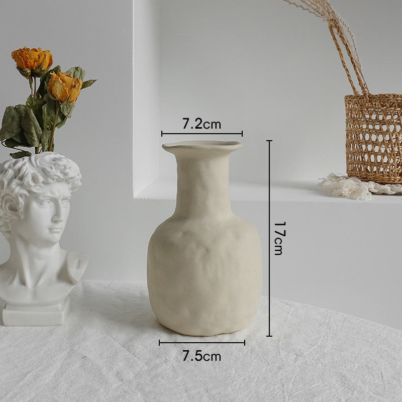 Simplicity Ceramic Vase Flower Arrangement