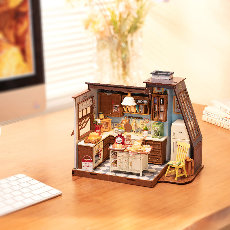 Rolife Mini Dollhouse Book Kit