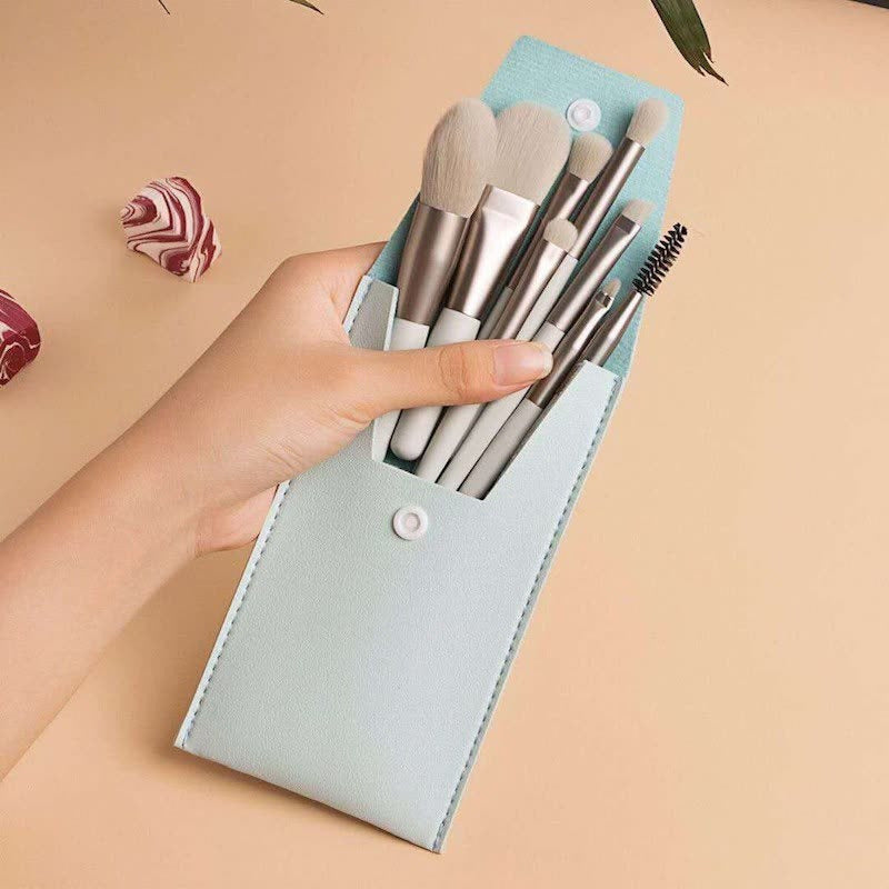 Portable Makeup Brushes