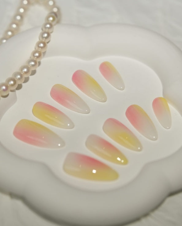 Peach Sunset Gradient