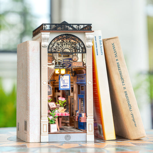 ROBOTIME DIY Book Nook Kit